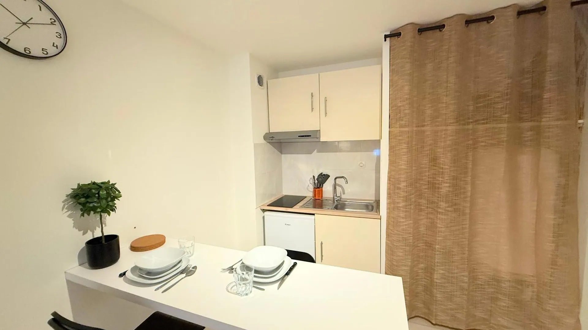 Appartement, Parking, Wifi, Le Monastere